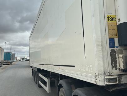 Gray & Adams Fridge trailer