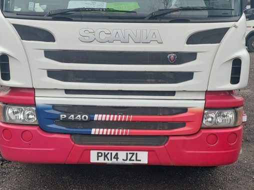 Scania P440