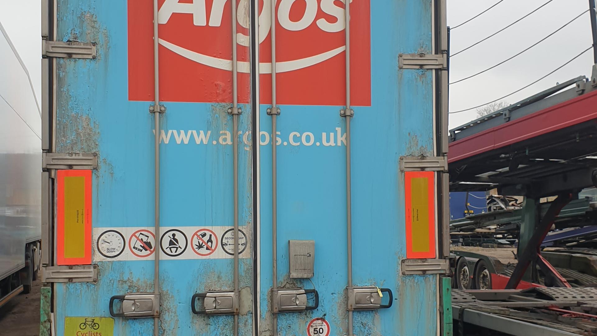 Gray & Adams Fridge trailer