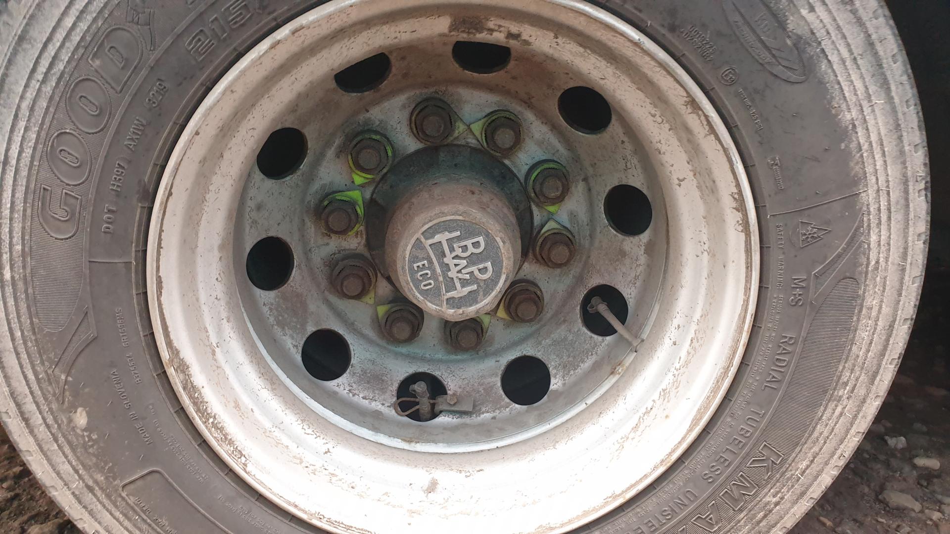 Gray & Adams Tri Axle (BPW)