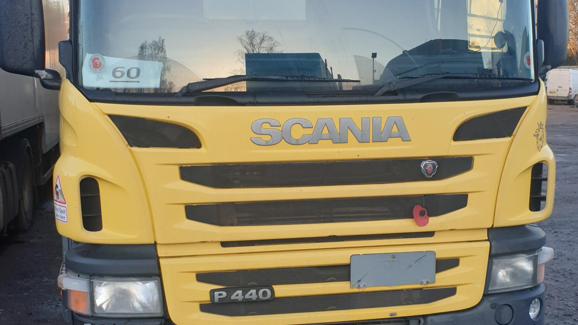 Scania P440