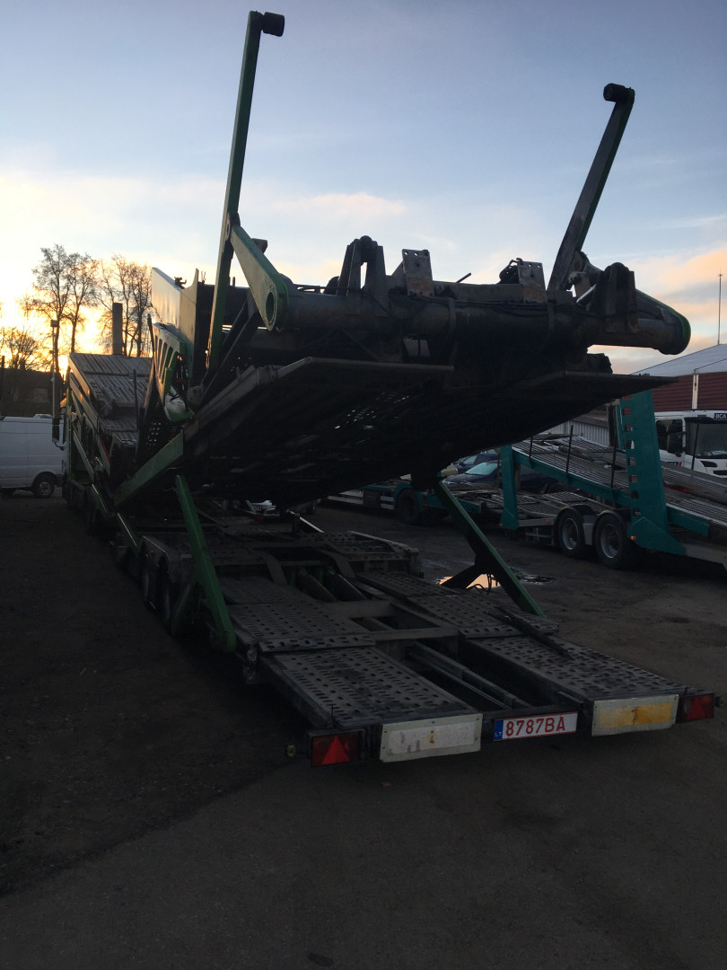 Kassbohrer Supertrans APT012
