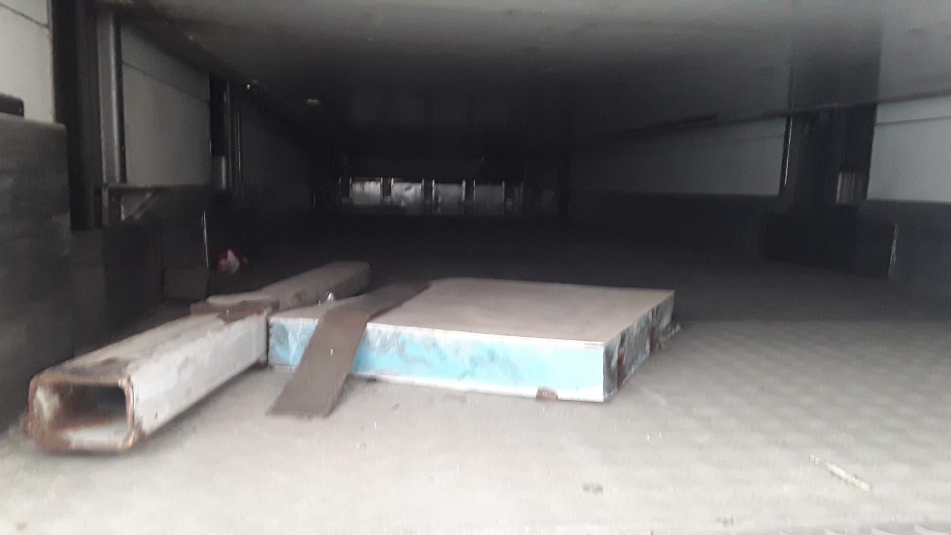 Gray & Adams Fridge trailer