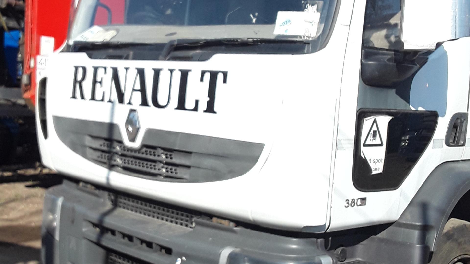 Renault Premium 380DXI