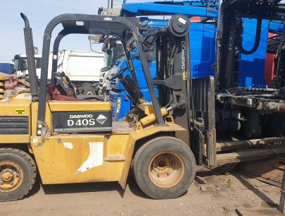 DAEWOO D40-S