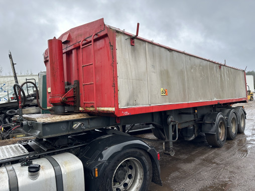 Dennison TRI AXLE (ROR)