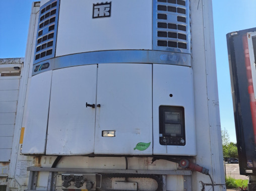 Gray & Adams Fridge trailer
