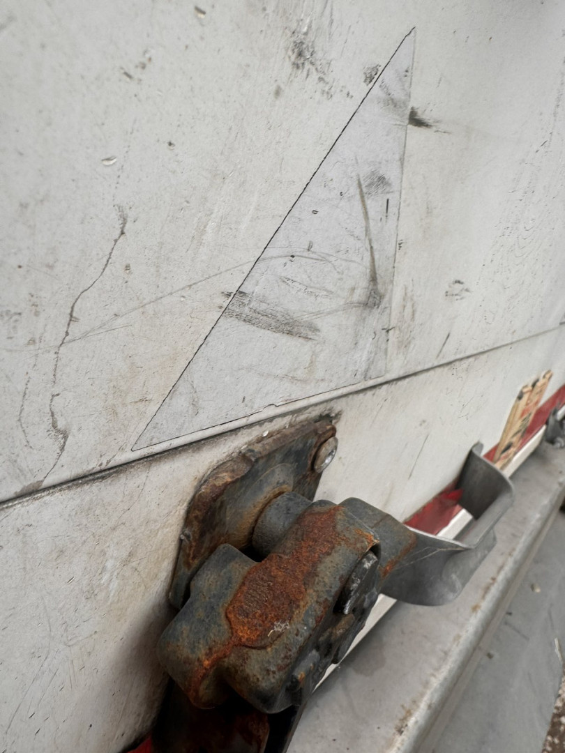 Montracon Tri axle (ROR)