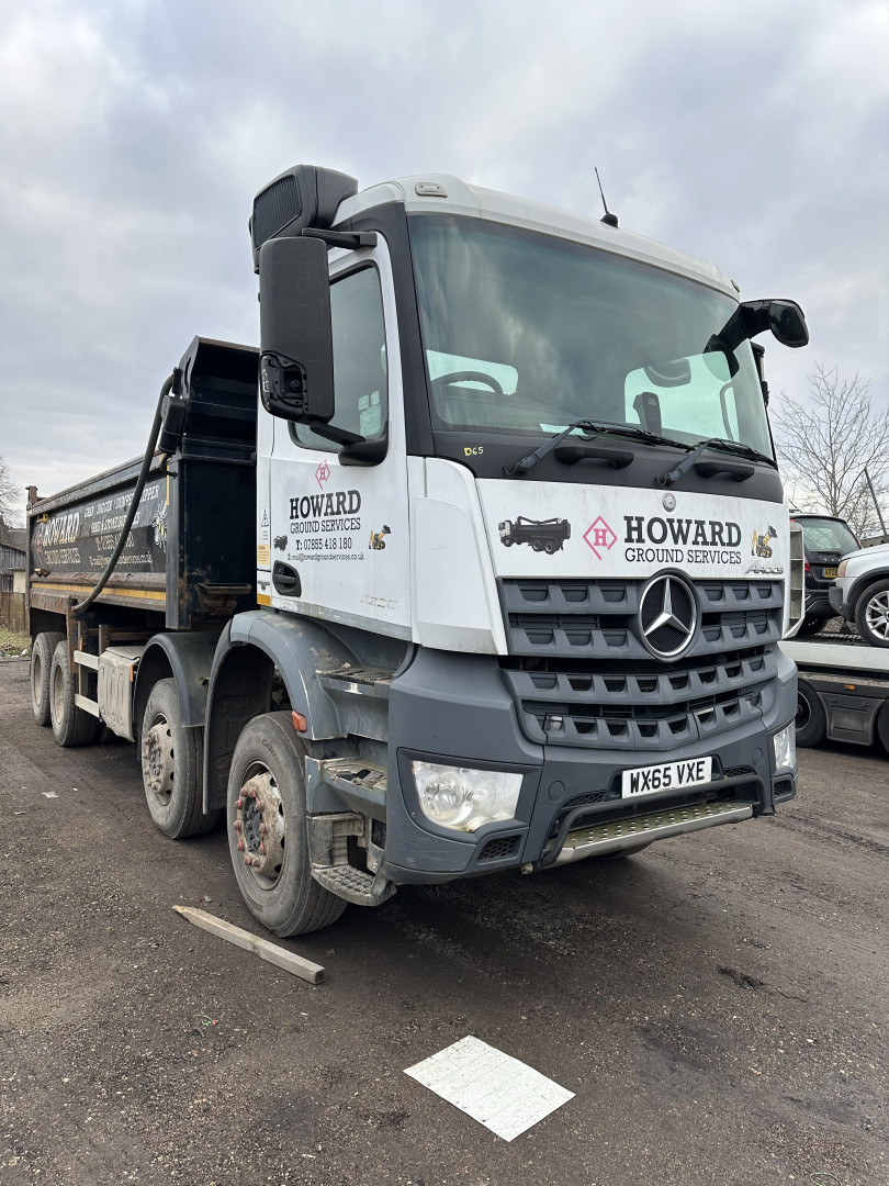 Mercedes Benz AROCS 3236