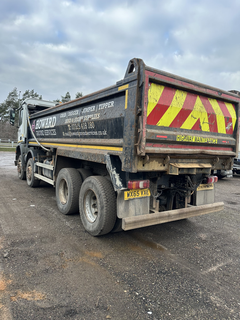 Mercedes Benz AROCS 3236