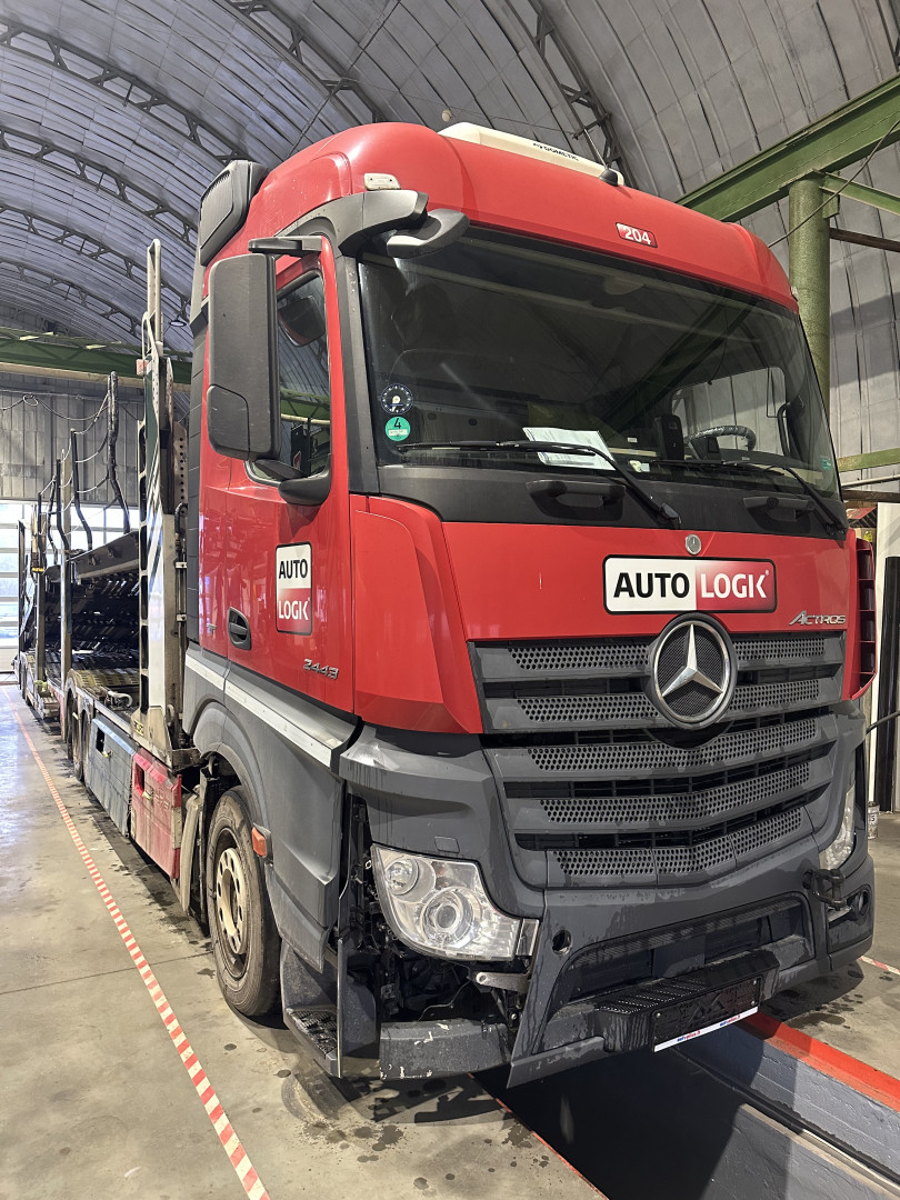 Mercedes Benz Actros