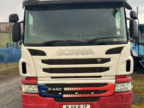 Scania P440