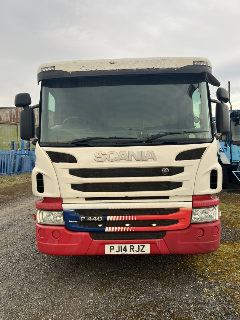 Scania P440