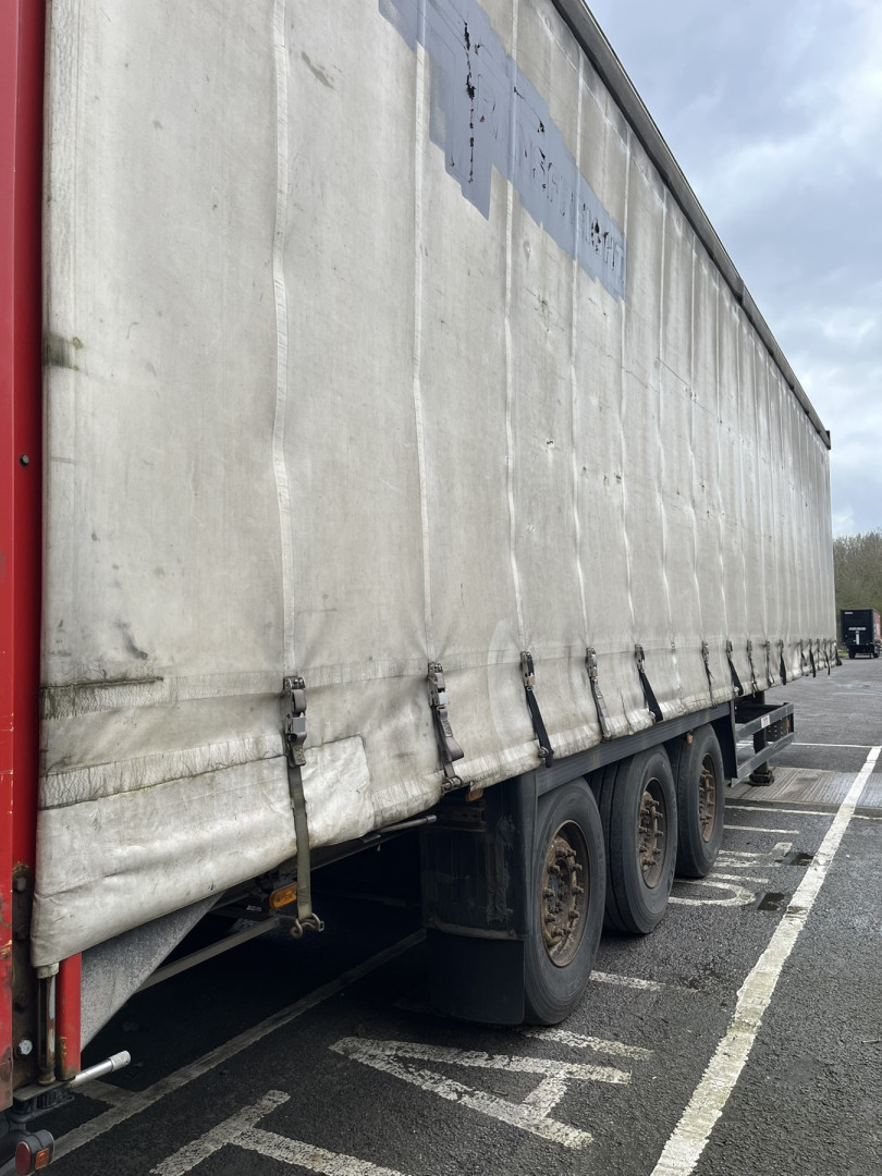 Schmitz Curtainside