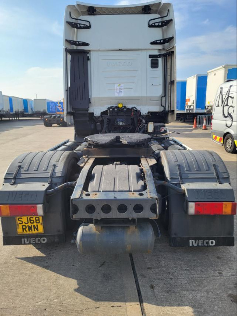 Iveco AS440ST/P
