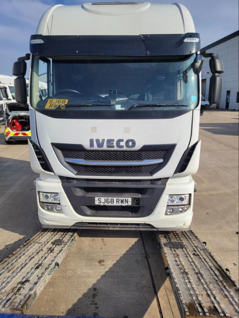 Iveco AS440ST/P