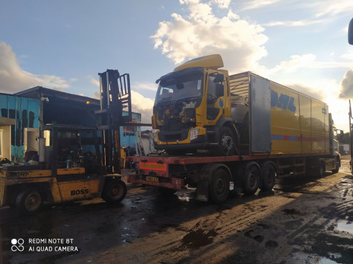 WEIGHTMASTER Tri axle, REAR STEER